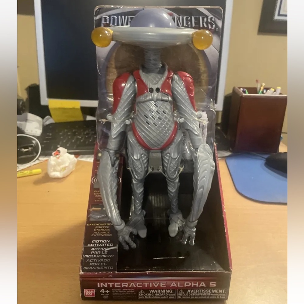 Power Rangers Alpha 5 Interactive Action Figure Saban Toys 2017 Needs Batteries
